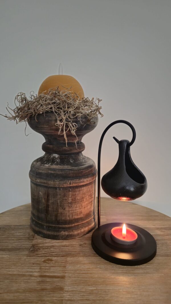20241025_113522 Geurbrander hangende druppel zwart