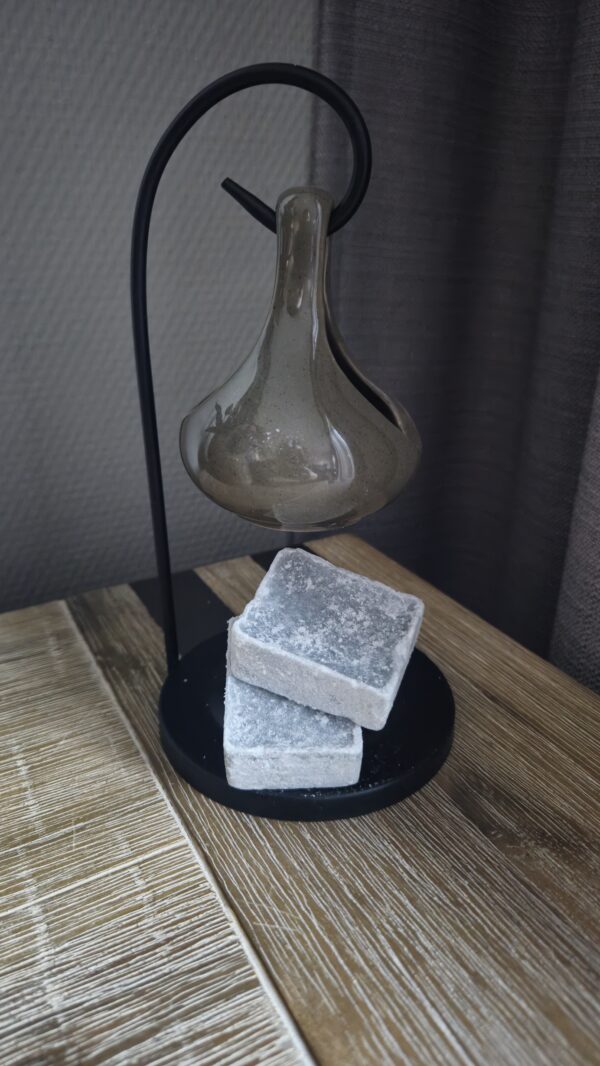 20250302_171821 Geurblokjes, Grey Amber (2st)