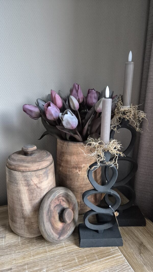 20250625_193802 Complete styling set – hout, zwart metaal en kunstbloemen