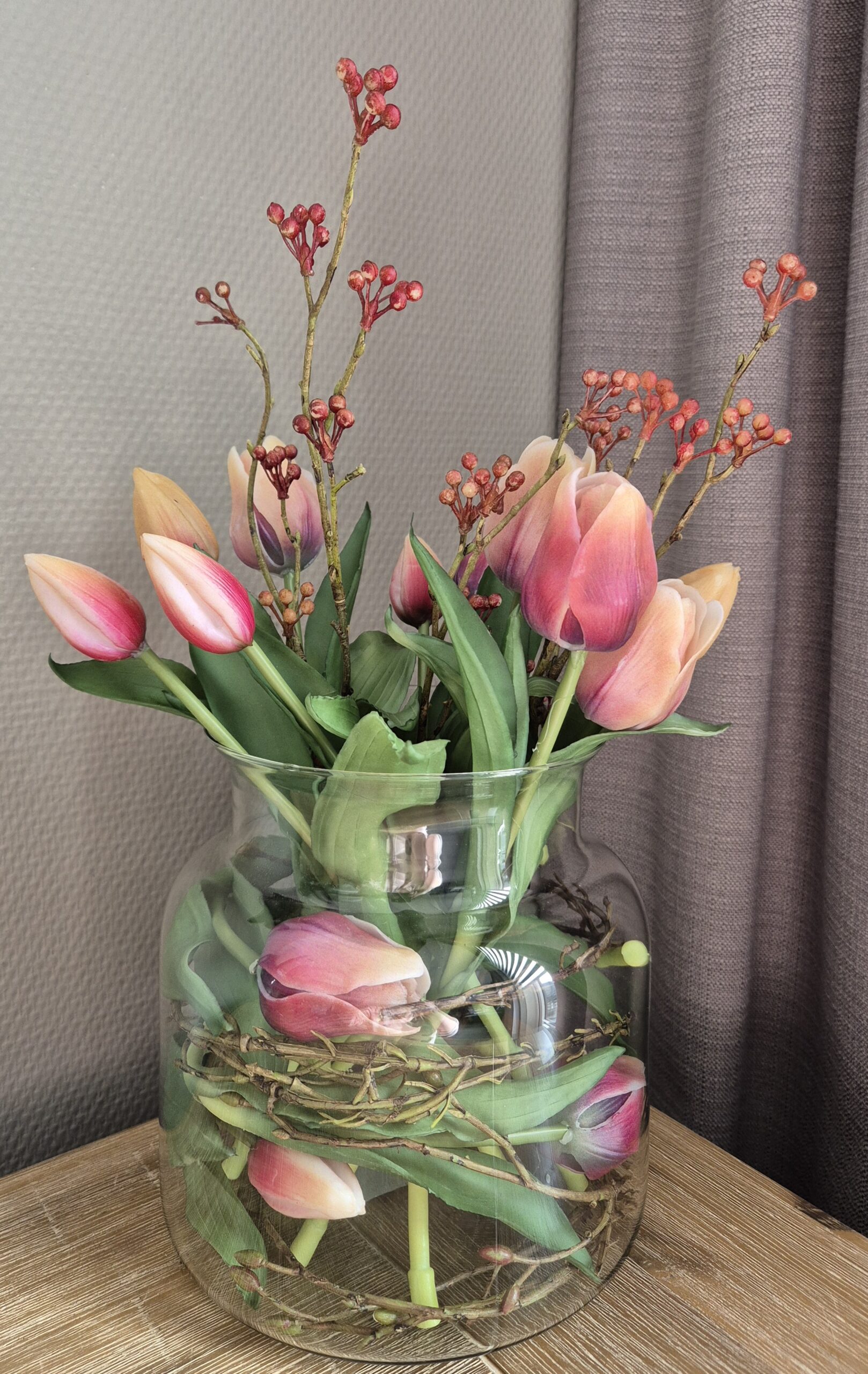 Complete glazen vaas met decoratie
