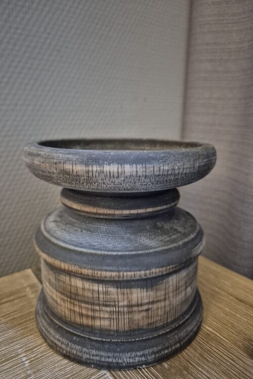 Kandelaar van 12 cm hoog en 12 cm breed