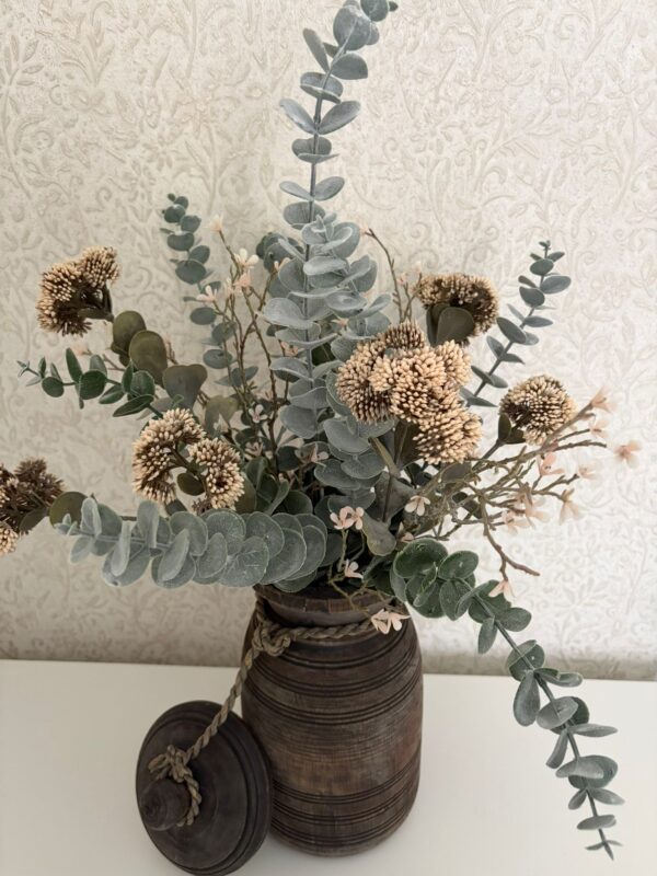 Compleet met houten pot