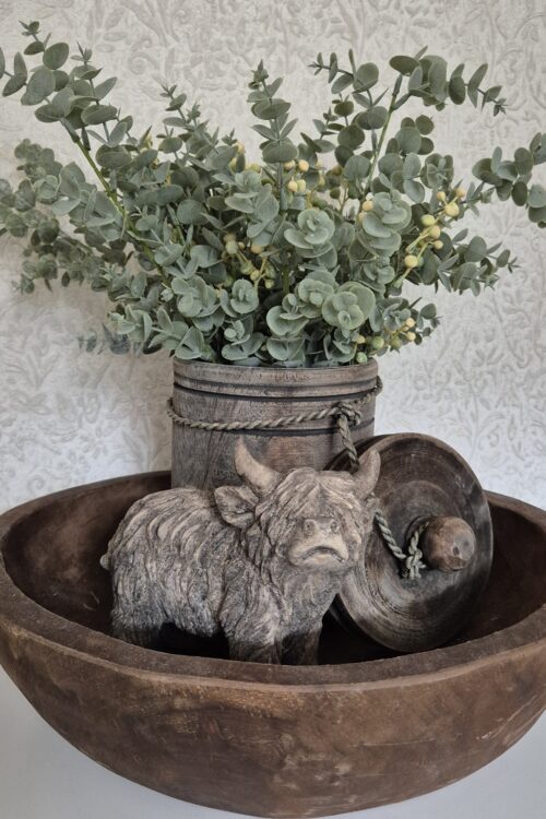 Complete decoratieset met houten schaal, pot, boeket en hooglander