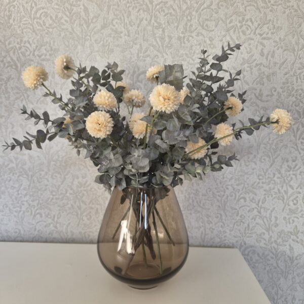 20260719_191523 Taupe vaas van Vase The World met bijpassend kunstboeket – 46 cm